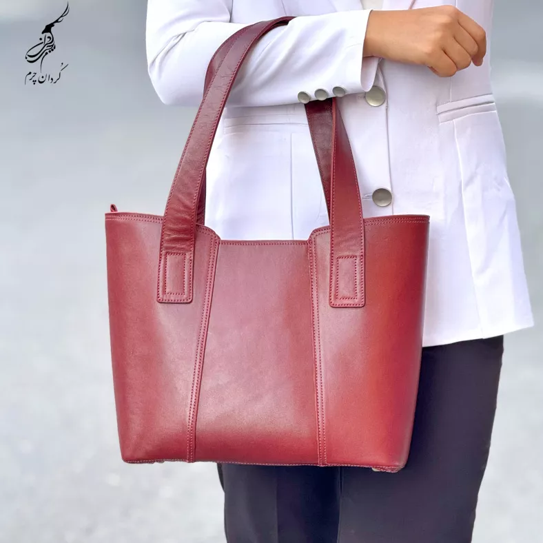کیف مجلسی زنانه طرح ساده