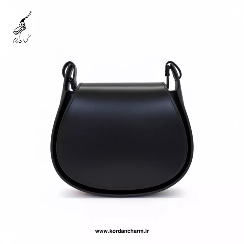 کیف دوشی زنانه چرم مدل سارین طرح ساده